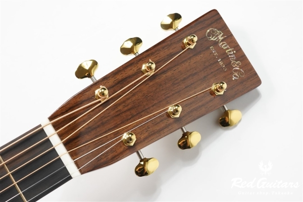 OM-28E Modern Deluxe